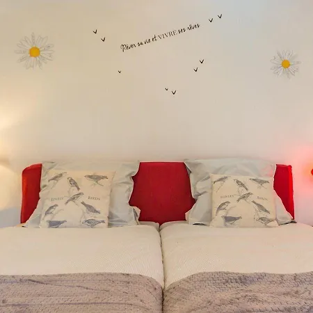 Prázdninový dům Evasion Marine : Avec Jardin Prive, Terrasse Et Acces Direct Au Canal De Nantes A Brest - Fr-1-306-835