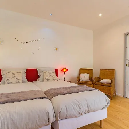 Evasion Marine : Avec Jardin Prive, Terrasse Et Acces Direct Au Canal De Nantes A Brest - Fr-1-306-835 Plesse